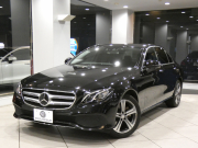 メルセデスベンツ Eクラス E200 4MATIC AVG ﾚｻﾞｰ&ﾚｰﾀﾞｰｾｰﾌﾃｨPKG　ｷｰﾚｽｺﾞｰ 黒革 全席ﾋｰﾀｰ ﾅﾋﾞTV ☆ﾌﾞﾙﾒｽﾀｰ 全周囲ｶﾒﾗ PTS ｴｱﾊﾞﾗﾝｽ LEDﾗｲﾄ ｱﾝﾋﾞｴﾝﾄﾗｲﾄ 18AW　2年保証