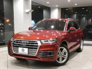 アウディ Q5 Q5 2.0TFSIｸﾜﾄﾛｽﾎﾟｰﾂ Sﾗｲﾝ&ｱｼｽﾀﾝｽPKG　ADVｷｰ 追ACC ﾚｰﾝ&ｻｲﾄﾞｱｼｽﾄ ｱｳﾃﾞｨﾌﾟﾚｾﾝｽ ﾊﾟｰｸｱｼｽﾄ 半革 ﾋｰﾀｰ MMIﾅﾋﾞ ﾊﾞｰﾁｬﾙCP 全周囲ｶﾒﾗ PDC LEDﾗｲﾄ Sﾗｲﾝｴｸｽﾃﾘｱ&19AW　2年保証