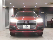 アウディ Q5 Q5 2.0TFSIｸﾜﾄﾛｽﾎﾟｰﾂ Sﾗｲﾝ&ｱｼｽﾀﾝｽPKG　ADVｷｰ 追ACC ﾚｰﾝ&ｻｲﾄﾞｱｼｽﾄ ｱｳﾃﾞｨﾌﾟﾚｾﾝｽ ﾊﾟｰｸｱｼｽﾄ 半革 ﾋｰﾀｰ MMIﾅﾋﾞ ﾊﾞｰﾁｬﾙCP 全周囲ｶﾒﾗ PDC LEDﾗｲﾄ Sﾗｲﾝｴｸｽﾃﾘｱ&19AW　2年保証