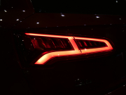 アウディ Q5 Q5 2.0TFSIｸﾜﾄﾛｽﾎﾟｰﾂ Sﾗｲﾝ&ｱｼｽﾀﾝｽPKG　ADVｷｰ 追ACC ﾚｰﾝ&ｻｲﾄﾞｱｼｽﾄ ｱｳﾃﾞｨﾌﾟﾚｾﾝｽ ﾊﾟｰｸｱｼｽﾄ 半革 ﾋｰﾀｰ MMIﾅﾋﾞ ﾊﾞｰﾁｬﾙCP 全周囲ｶﾒﾗ PDC LEDﾗｲﾄ Sﾗｲﾝｴｸｽﾃﾘｱ&19AW　2年保証