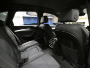 アウディ Q5 Q5 2.0TFSIｸﾜﾄﾛｽﾎﾟｰﾂ Sﾗｲﾝ&ｱｼｽﾀﾝｽPKG　☆1ｵｰﾅｰ ADVｷｰ 追ACC ﾚｰﾝ&ｻｲﾄﾞｱｼｽﾄ ｱｳﾃﾞｨﾌﾟﾚｾﾝｽ ﾊﾟｰｸｱｼｽﾄ 半革 ﾋｰﾀｰ MMIﾅﾋﾞ ﾊﾞｰﾁｬﾙCP 全周囲ｶﾒﾗ PDC LEDﾗｲﾄ Sﾗｲﾝｴｸｽﾃﾘｱ&19AW　2年保証