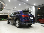 アウディ Q5 Q5 2.0TFSIｸﾜﾄﾛｽﾎﾟｰﾂ Sﾗｲﾝ&ｱｼｽﾀﾝｽPKG　☆1ｵｰﾅｰ ADVｷｰ 追ACC ﾚｰﾝ&ｻｲﾄﾞｱｼｽﾄ ｱｳﾃﾞｨﾌﾟﾚｾﾝｽ ﾊﾟｰｸｱｼｽﾄ 半革 ﾋｰﾀｰ MMIﾅﾋﾞ ﾊﾞｰﾁｬﾙCP 全周囲ｶﾒﾗ PDC LEDﾗｲﾄ Sﾗｲﾝｴｸｽﾃﾘｱ&19AW　2年保証