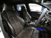 アウディ RS4アバント RS4ｱﾊﾞﾝﾄ 2.9TFSIｸﾜﾄﾛ ｱｼｽﾀﾝｽPKG　ADVｷｰ 追ACC ﾚｰﾝ&ｻｲﾄﾞｱｼｽﾄ ｱｳﾃﾞｨﾌﾟﾚｾﾝｽ 黒革 ﾋｰﾀｰ MMIﾅﾋﾞ ﾊﾞｰﾁｬﾙCP B&Oｻｳﾝﾄﾞ 全周囲ｶﾒﾗ PDC ﾏﾄﾘｸｽLED 専用ｴｸｽﾃﾘｱ&20AW RSｽﾎﾟｰﾂEX 450ps　2年保証