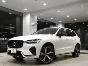 ボルボ XC60 XC60 B6 AWD Rﾃﾞｻﾞｲﾝ　☆1ｵｰﾅｰ  ｼﾃｨｾｰﾌﾃｨ ACC･BLIS 黒半革 全席ﾋｰﾀｰ ☆ﾊﾟﾉﾗﾏSR  ☆Googleﾅﾋﾞ ☆B&Wｻｳﾝﾄﾞ全周囲ｶﾒﾗ ﾜｲﾔﾚｽCH ﾍｯﾄﾞｱｯﾌﾟDSP LEDﾗｲﾄ Rﾃﾞｻﾞｲﾝ専用ｴｸｽﾃﾘｱ&21AW ☆ｴｱｻｽﾍﾟﾝｼｮﾝ(OP) 300ps　2年保証