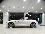 BMW Z4 Z4 Sﾄﾞﾗｲﾌﾞ20i Mｽﾎﾟｰﾂ ﾃﾞｻﾞｲﾝﾋﾟｭｱﾄﾗｸｼｮﾝ　後期 Pｽﾀｰﾄ 黒半革 ﾋｰﾀｰ iﾄﾞﾗｲﾌﾞﾅﾋﾞ(CIC) ☆TVﾁｭｰﾅｰ BTｵｰﾃﾞｨｵ ☆Bｶﾒﾗ ｷｾﾉﾝ Mｽﾎﾟｰﾂｴｱﾛ OP19AW　2年保証