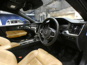 ボルボ V60 V60 T5 ｲﾝｽｸﾘﾌﾟｼｮﾝ　追ACC･LKA･ LCMA 茶革 ﾋｰﾀｰ ﾍﾞﾝﾁﾚｰﾀｰ ﾏｯｻｰｼﾞ☆革張りﾀﾞｯｼｭﾎﾞｰﾄﾞ ☆ﾊﾟﾉﾗﾏSR ﾀｯﾁｽｸﾘｰﾝHDDﾅﾋﾞTV harmank 全周囲ｶﾒﾗ ﾍｯﾄﾞｱｯﾌﾟDSP LEDﾗｲﾄ ｵｰﾄﾃｰﾙｹﾞｰﾄ 18AW　2年保証