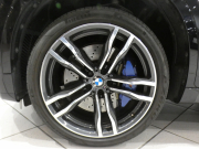 BMW X6 X6M　☆Indivi外装色 Dｱｼｽﾄ ﾚｰﾝDW ﾚｰﾝCHW ﾍｯﾄﾞｱｯﾌﾟDSP 黒革 全席ﾋｰﾀｰ iﾄﾞﾗｲﾌﾞﾅﾋﾞ(第6世代ﾀｯﾁP対応) Bｶﾒﾗ ﾄｯﾌﾟ･ｻｲﾄﾞﾋﾞｭｰｶﾒﾗ PDC LEDﾗｲﾄ ｱﾝﾋﾞｴﾝﾄﾗｲﾄ 専用ｴｸｽﾃﾘｱ&21AW 575PS　2年保証