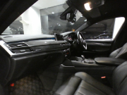 BMW X6 X6M　☆Indivi外装色 Dｱｼｽﾄ ﾚｰﾝDW ﾚｰﾝCHW ﾍｯﾄﾞｱｯﾌﾟDSP 黒革 全席ﾋｰﾀｰ iﾄﾞﾗｲﾌﾞﾅﾋﾞ(第6世代ﾀｯﾁP対応) Bｶﾒﾗ ﾄｯﾌﾟ･ｻｲﾄﾞﾋﾞｭｰｶﾒﾗ PDC LEDﾗｲﾄ ｱﾝﾋﾞｴﾝﾄﾗｲﾄ 専用ｴｸｽﾃﾘｱ&21AW 575PS　2年保証