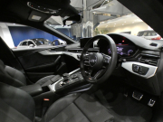 アウディ A5 A5ｽﾎﾟｰﾂﾊﾞｯｸ 2.0TFSI ｸﾜﾄﾛｽﾎﾟｰﾂ Sﾗｲﾝ&ｾｰﾌﾃｨPKG　ADVｷｰ 追ACC ﾚｰﾝ&ｻｲﾄﾞｱｼｽﾄ ｱｳﾃﾞｨﾌﾟﾚｾﾝｽ 半革 ﾋｰﾀｰ MMIﾅﾋﾞ ﾊﾞｰﾁｬﾙCP ｽﾏｰﾄﾌｫﾝIF ☆全周囲ｶﾒﾗ PDC ﾏﾄﾘｸｽLED Sﾗｲﾝｴｸｽﾃﾘｱ&18AW　2年保証