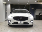 ボルボ S60 S60 B5 Rﾃﾞｻﾞｲﾝ　 ｼﾃｨｾｰﾌﾃｨ ACC･BLIS 黒半革 全席ﾋｰﾀｰ ☆ﾊﾟﾉﾗﾏSR ☆革張りﾀﾞｯｼｭﾎﾞｰﾄﾞ ﾀｯﾁｽｸﾘｰﾝHDDﾅﾋﾞ ☆B&Wｻｳﾝﾄﾞ全周囲ｶﾒﾗ ﾜｲﾔﾚｽCH ﾍｯﾄﾞｱｯﾌﾟDSP LEDﾗｲﾄ Rﾃﾞｻﾞｲﾝ専用ｴｸｽﾃﾘｱ ☆OP19AW　2年保証