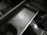 ボルボ S60 S60 B5 Rﾃﾞｻﾞｲﾝ　 ｼﾃｨｾｰﾌﾃｨ ACC･BLIS 黒半革 全席ﾋｰﾀｰ ☆ﾊﾟﾉﾗﾏSR ☆革張りﾀﾞｯｼｭﾎﾞｰﾄﾞ ﾀｯﾁｽｸﾘｰﾝHDDﾅﾋﾞ ☆B&Wｻｳﾝﾄﾞ全周囲ｶﾒﾗ ﾜｲﾔﾚｽCH ﾍｯﾄﾞｱｯﾌﾟDSP LEDﾗｲﾄ Rﾃﾞｻﾞｲﾝ専用ｴｸｽﾃﾘｱ ☆OP19AW　2年保証