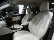 BMW 2シリーズ 218iｸﾞﾗﾝﾂｱﾗｰ ﾗｸﾞｼﾞｭｱﾘｰ ADｾｰﾌﾃｨPKG　☆有償ｶﾗｰ ☆後期 追ACC ﾚｰﾝDW 白革 ﾋｰﾀｰ iﾄﾞﾗｲﾌﾞﾅﾋﾞ(第6世代ﾀｯﾁP対応) ﾍｯﾄﾞｱｯﾌﾟDSP Bｶﾒﾗ PDC LEDﾗｲﾄ ｵｰﾄﾃｰﾙｹﾞｰﾄ　2年保証