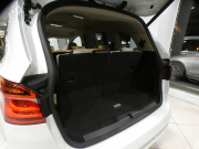 BMW 2シリーズ 218iｸﾞﾗﾝﾂｱﾗｰ ﾗｸﾞｼﾞｭｱﾘｰ ADｾｰﾌﾃｨPKG　☆有償ｶﾗｰ ☆後期 追ACC ﾚｰﾝDW 白革 ﾋｰﾀｰ iﾄﾞﾗｲﾌﾞﾅﾋﾞ(第6世代ﾀｯﾁP対応) ﾍｯﾄﾞｱｯﾌﾟDSP Bｶﾒﾗ PDC LEDﾗｲﾄ ｵｰﾄﾃｰﾙｹﾞｰﾄ　2年保証