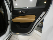 ボルボ V60 V60 T5 ｲﾝｽｸﾘﾌﾟｼｮﾝ　追ACC･LKA･ LCMA 茶革 ﾋｰﾀｰ ﾍﾞﾝﾁﾚｰﾀｰ ﾏｯｻｰｼﾞ ☆OPｲﾝﾃﾘｱﾄﾘﾑ ﾀｯﾁｽｸﾘｰﾝHDDﾅﾋﾞTV harmank 全周囲ｶﾒﾗ ﾍｯﾄﾞｱｯﾌﾟDSP LEDﾗｲﾄ ｵｰﾄﾃｰﾙｹﾞｰﾄ 18AW　2年保証