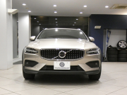 ボルボ V60 V60 ｸﾛｽｶﾝﾄﾘｰ ｱﾙﾃｨﾒｯﾄB5 AWD　☆1ｵｰﾅｰ 追ACC･LKA･ LCMA 茶革 ﾋｰﾀｰ ﾍﾞﾝﾁﾚｰﾀｰ ﾏｯｻｰｼﾞ ☆ｽﾃｱﾋｰﾀｰ ☆革張りﾀﾞｯｼｭﾎﾞｰﾄﾞ ☆Googleﾅﾋﾞ harmank 全周囲ｶﾒﾗ ﾍｯﾄﾞｱｯﾌﾟDSP LEDﾗｲﾄ ｵｰﾄﾃｰﾙｹﾞｰﾄ 19AW　2年保証