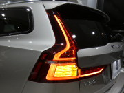 ボルボ V60 V60 ｸﾛｽｶﾝﾄﾘｰ ｱﾙﾃｨﾒｯﾄB5 AWD　☆1ｵｰﾅｰ 追ACC･LKA･ LCMA 茶革 ﾋｰﾀｰ ﾍﾞﾝﾁﾚｰﾀｰ ﾏｯｻｰｼﾞ ☆ｽﾃｱﾋｰﾀｰ ☆革張りﾀﾞｯｼｭﾎﾞｰﾄﾞ ☆Googleﾅﾋﾞ harmank 全周囲ｶﾒﾗ ﾍｯﾄﾞｱｯﾌﾟDSP LEDﾗｲﾄ ｵｰﾄﾃｰﾙｹﾞｰﾄ 19AW　2年保証