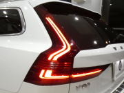 ボルボ V90 V90 B6 AWD ｲﾝｽｸﾘﾌﾟｼｮﾝ　ｼﾃｨｾｰﾌ 追ACC･LKA･ LCMA ｽﾃｱﾋｰﾀｰ 茶革 全席ﾋｰﾀｰ ☆ﾊﾟﾉﾗﾏSR ﾀｯﾁｽｸﾘｰﾝHDDﾅﾋﾞTV ☆B&Wｻｳﾝﾄﾞ 全周ｶﾒﾗ PDC ﾍｯﾄﾞｱｯﾌﾟDSP ☆ｸﾘｽﾀﾙｼﾌﾄ LEDﾗｲﾄ 専用ｴｸｽﾃﾘｱ&19AW B6ｴﾝｼﾞﾝ +ﾓｰﾀｰ　2年保証
