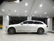 ボルボ V90 V90 B6 AWD ｲﾝｽｸﾘﾌﾟｼｮﾝ　ｼﾃｨｾｰﾌ 追ACC･LKA･ LCMA ｽﾃｱﾋｰﾀｰ 茶革 全席ﾋｰﾀｰ ☆ﾊﾟﾉﾗﾏSR ﾀｯﾁｽｸﾘｰﾝHDDﾅﾋﾞTV ☆B&Wｻｳﾝﾄﾞ 全周ｶﾒﾗ PDC ﾍｯﾄﾞｱｯﾌﾟDSP ☆ｸﾘｽﾀﾙｼﾌﾄ LEDﾗｲﾄ 専用ｴｸｽﾃﾘｱ&19AW B6ｴﾝｼﾞﾝ +ﾓｰﾀｰ　2年保証