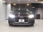 アウディ RS4アバント RS4ｱﾊﾞﾝﾄ   ｶｰﾎﾞﾝｽﾀｲﾘﾝｸﾞPKG　ADVｷｰ 追ACC ﾚｰﾝ&ｻｲﾄﾞｱｼｽﾄ ｱｳﾃﾞｨﾌﾟﾚｾﾝｽ 黒革 全席ﾋｰﾀｰ MMIﾅﾋﾞ ﾊﾞｰﾁｬﾙCP B&Oｻｳﾝﾄﾞ 全周囲ｶﾒﾗ PDC ﾏﾄﾘｸｽLED 専用ｴｸｽﾃﾘｱ&20AW RSｽﾎﾟｰﾂEX 450ps　2年保証