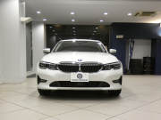 BMW 3シリーズ 320i ﾋﾟｭｱｴﾚｶﾞﾝｽ　☆首都圏限定100台 Dｱｼｽﾄ+ 追ACC ﾚｰﾝCHW 衝突軽減 茶革 ﾋｰﾀｰ  iﾄﾞﾗｲﾌﾞﾅﾋﾞ(第7世代ﾀｯﾁP対応) ﾜｲﾔﾚｽCH ☆TVﾁｭｰﾅｰ 全周囲ｶﾒﾗ PDC  LEDﾗｲﾄ ｵｰﾄﾄﾗﾝｸ 17AW　2年保証