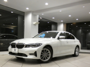 BMW 3シリーズ 320i ﾋﾟｭｱｴﾚｶﾞﾝｽ　☆首都圏限定100台 Dｱｼｽﾄ+ 追ACC ﾚｰﾝCHW 衝突軽減 茶革 ﾋｰﾀｰ  iﾄﾞﾗｲﾌﾞﾅﾋﾞ(第7世代ﾀｯﾁP対応) ﾜｲﾔﾚｽCH ☆TVﾁｭｰﾅｰ 全周囲ｶﾒﾗ PDC  LEDﾗｲﾄ ｵｰﾄﾄﾗﾝｸ 17AW　2年保証