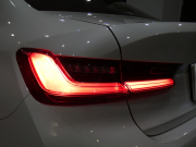 BMW 3シリーズ 320i ﾋﾟｭｱｴﾚｶﾞﾝｽ　☆首都圏限定100台 Dｱｼｽﾄ+ 追ACC ﾚｰﾝCHW 衝突軽減 茶革 ﾋｰﾀｰ  iﾄﾞﾗｲﾌﾞﾅﾋﾞ(第7世代ﾀｯﾁP対応) ﾜｲﾔﾚｽCH ☆TVﾁｭｰﾅｰ 全周囲ｶﾒﾗ PDC  LEDﾗｲﾄ ｵｰﾄﾄﾗﾝｸ 17AW　2年保証
