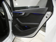 アウディ S4 S4ｱﾊﾞﾝﾄ ﾚｻﾞｰ&ｱｼｽﾀﾝｽPKG　ADVｷｰ 追ACC ﾚｰﾝ&ｻｲﾄﾞｱｼｽﾄ ｱｳﾃﾞｨﾌﾟﾚｾﾝｽ 黒革 ☆全席ﾋｰﾀｰ ☆ﾏｯｻｰｼﾞ機能 MMIﾅﾋﾞ ﾊﾞｰﾁｬﾙCP ☆全周囲ｶﾒﾗ PDC ﾏﾄﾘｸｽLED 専用ｴｸｽﾃﾘｱ&18AW 赤ｷｬﾘﾊﾟｰ 354ps　2年保証