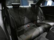 BMW Mシリーズ M2ｸｰﾍﾟ　☆後期 ｺﾝﾌｫA 黒革 ﾋｰﾀｰ ☆CS用ｱﾙｶﾝﾀﾗｽﾃｱﾘﾝｸﾞ ﾀｯﾁP対応iDriveﾅﾋﾞ ☆harman/k ☆TVﾁｭｰﾅｰ Bｶﾒﾗ PDC LEDﾗｲﾄ 専用ｴｸｽﾃﾘｱ&19AW 370ps　2年保証