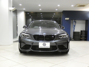 BMW Mシリーズ M2ｸｰﾍﾟ　☆後期 ｺﾝﾌｫA 黒革 ﾋｰﾀｰ ☆CS用ｱﾙｶﾝﾀﾗｽﾃｱﾘﾝｸﾞ ﾀｯﾁP対応iDriveﾅﾋﾞ ☆harman/k ☆TVﾁｭｰﾅｰ Bｶﾒﾗ PDC LEDﾗｲﾄ 専用ｴｸｽﾃﾘｱ&19AW 370ps　2年保証