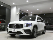 AMG GLB GLB35 4MATIC ｱﾄﾞﾊﾞﾝｽﾄﾞ&ﾚｰﾀﾞｰｾｰﾌﾃｨPKG　 ☆赤&黒革 ☆ﾊﾟﾉﾗﾏSR MBUX TV carPlay 全周囲ｶﾒﾗ PTS ﾍｯﾄﾞｱｯﾌﾟDSP ﾏﾙﾁﾋﾞｰﾑLED ｱﾝﾋﾞｴﾝﾄﾗｲﾄ AMG専用ｴｸｽﾃﾘｱ&19AW 306ps　2年保証