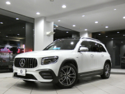 AMG GLB GLB35 4MATIC ｱﾄﾞﾊﾞﾝｽﾄﾞ&ﾚｰﾀﾞｰｾｰﾌﾃｨPKG　 ☆赤&黒革 ☆ﾊﾟﾉﾗﾏSR MBUX TV carPlay 全周囲ｶﾒﾗ PTS ﾍｯﾄﾞｱｯﾌﾟDSP ﾏﾙﾁﾋﾞｰﾑLED ｱﾝﾋﾞｴﾝﾄﾗｲﾄ AMG専用ｴｸｽﾃﾘｱ&19AW 306ps　2年保証