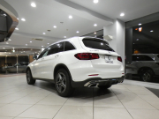 メルセデスベンツ GLC GLC220d 4MATIC ｽﾎﾟｰﾂﾗｲﾝED　☆1ｵｰﾅｰ ☆特別仕様 後期 黒革 ﾋｰﾀｰ MBUX Meｺﾈ 全周囲ｶﾒﾗ PTS ﾜｲﾔﾚｽCH LEDﾗｲﾄ ｱﾝﾋﾞｴﾝﾄﾗｲﾄ AMGｽﾀｲﾘﾝｸﾞ&19AW　2年保証