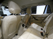 BMW 3シリーズ 320i XDriveﾂｰﾘﾝｸﾞ ﾗｸﾞｼﾞｭｱﾘｰ　後期 追ACC ﾚｰﾝCHW 衝突軽減 ☆ﾍｯﾄﾞｱｯﾌﾟDSP ﾍﾞｰｼﾞｭ革 ﾋｰﾀｰ ﾀｯﾁP対応iﾄﾞﾗｲﾌﾞﾅﾋﾞ(第6世代) ☆ﾄｯﾌﾟ･ｻｲﾄﾞﾋﾞｭｰｶﾒﾗ PDC ☆TVﾁｭｰﾅｰ LEDﾗｲﾄ&ﾃｰﾙﾗﾝﾌﾟ ｵｰﾄﾃｰﾙｹﾞｰﾄ　2年保証